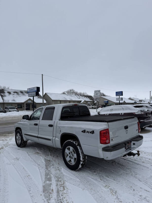 2005 Dodge Dakota Laramie