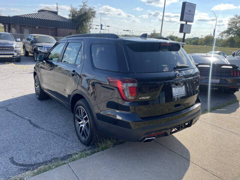 2017 Ford Explorer Sport