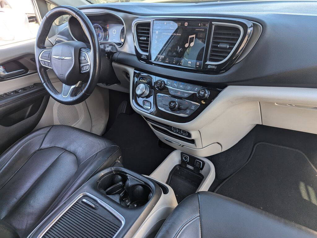 2021 Chrysler Pacifica for sale at Axio Auto Boise in Boise, ID