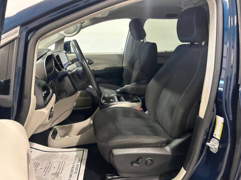 2021 Chrysler Pacifica Touring