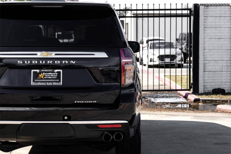 2023 Chevrolet Suburban Premier