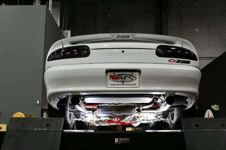 2002 Chevrolet Camaro Z28