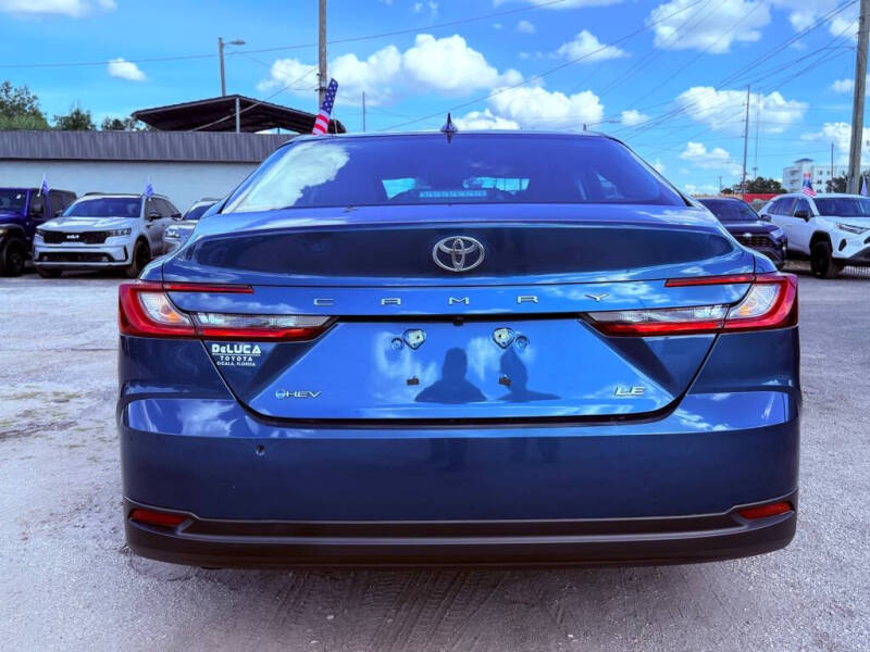 2025 Toyota Camry LE