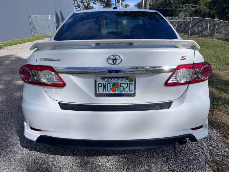 2011 Toyota Corolla S