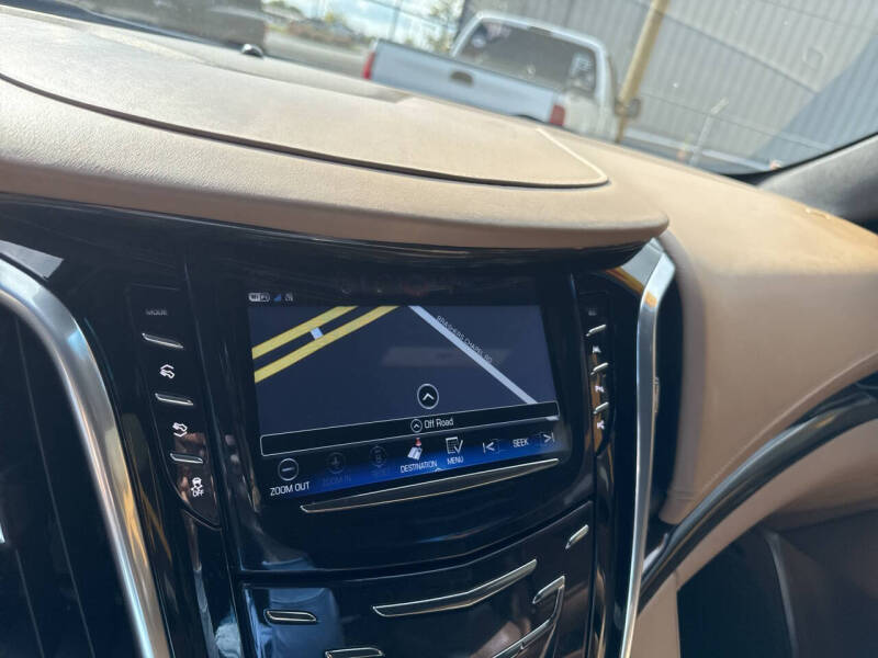 2020 Cadillac Escalade Platinum