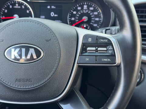 2020 Kia Sorento S V6