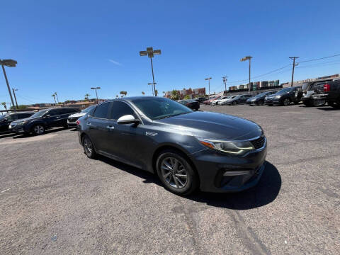 2020 Kia Optima LX