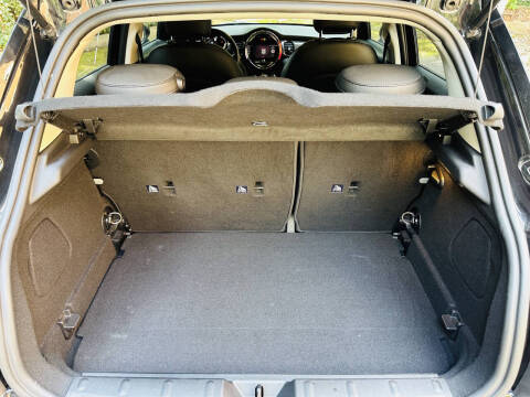 2022 MINI Hardtop 4 Door Cooper