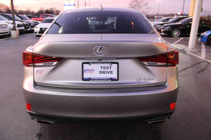 2018 Lexus IS 300