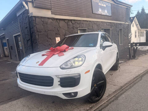 2017 Porsche Cayenne Platinum Edition