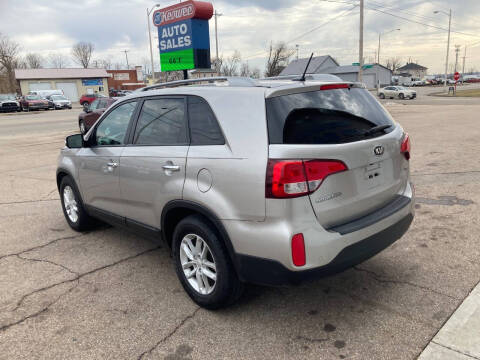 2015 Kia Sorento LX