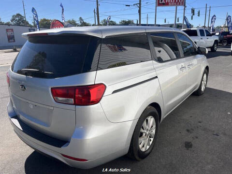 2016 Kia Sedona L