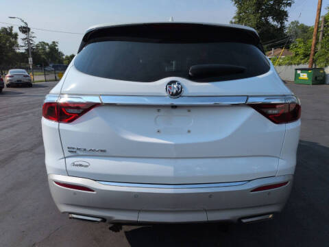 2024 Buick Enclave Essence