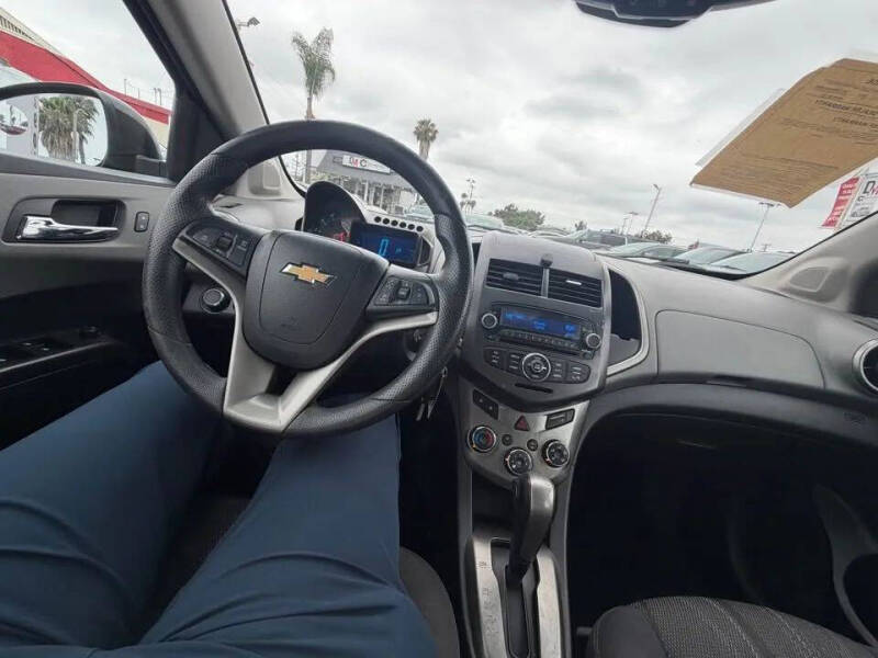 2014 Chevrolet Sonic LT Auto