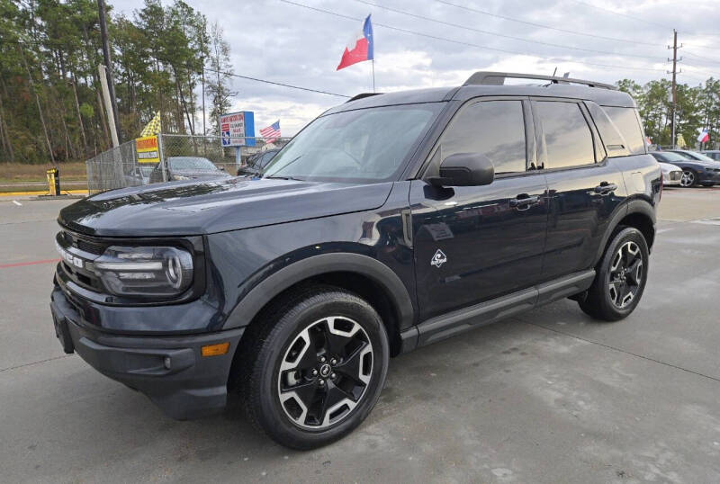 2021 Ford Bronco Sport Outer Banks photo 2