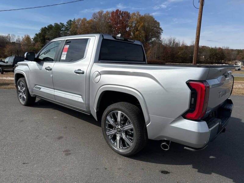 2026 Toyota Tundra Capstone HV