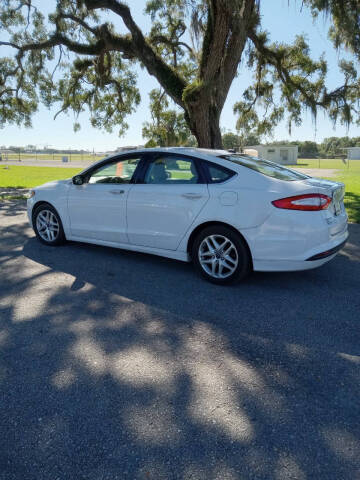 2016 Ford Fusion SE