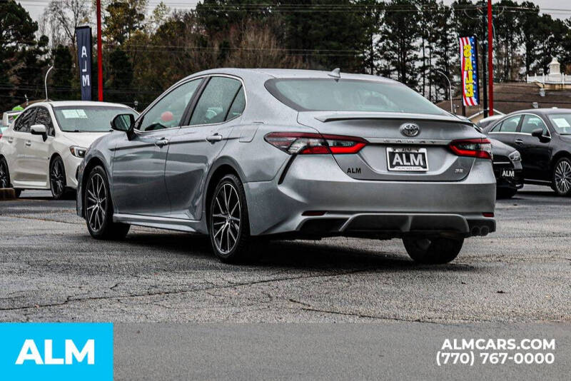 2023 Toyota Camry SE