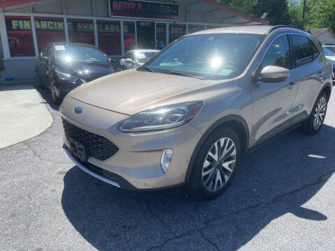 2020 Ford Escape Titanium