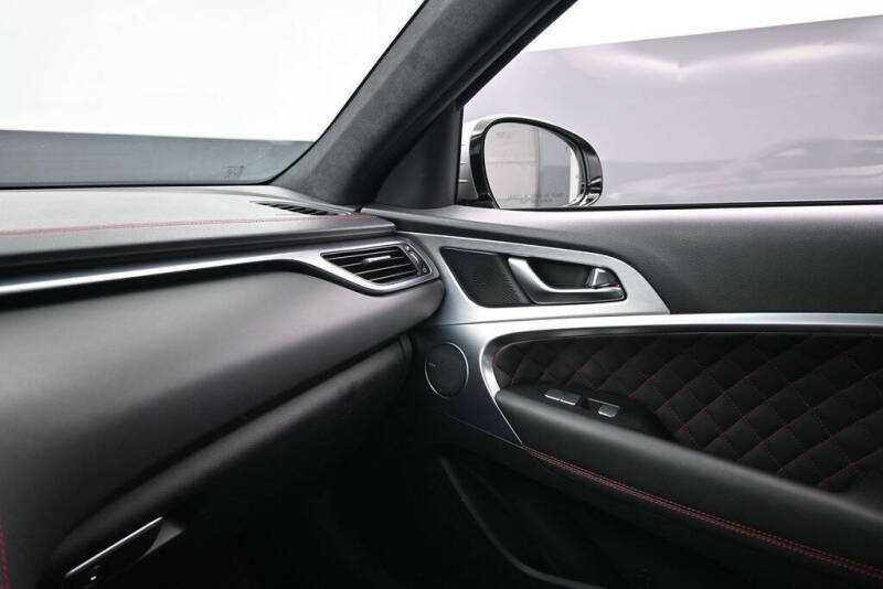 2021 Genesis G70