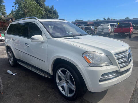 2011 Mercedes-Benz GL-Class GL 550 4MATIC