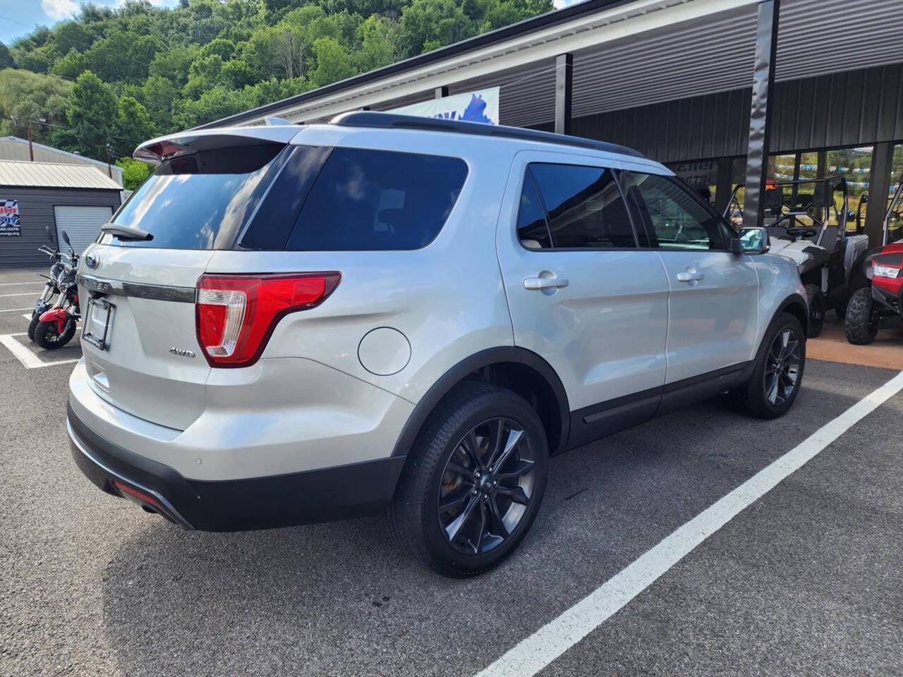 2017 Ford Explorer for sale at Auto Energy in Lebanon, VA