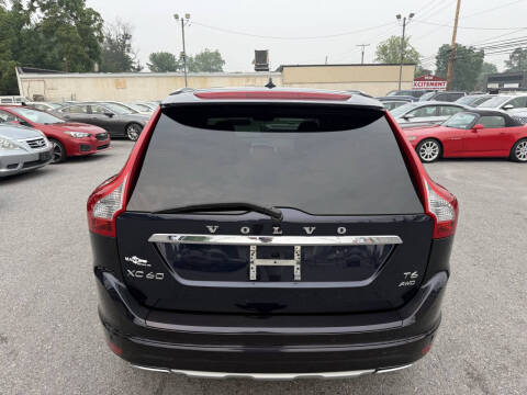 2016 Volvo XC60 T6 Drive-E