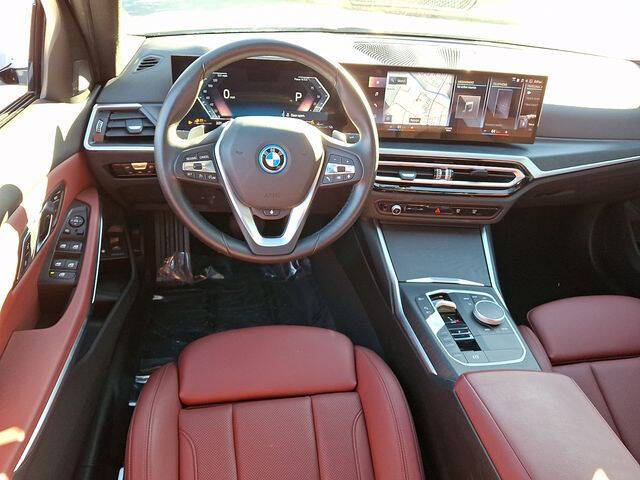 2023 BMW 3 Series 330e