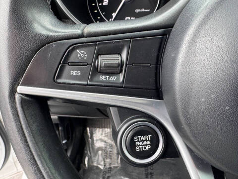 2017 Alfa Romeo Giulia