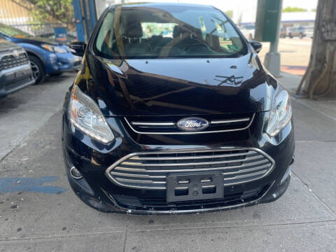 2017 Ford C-MAX Energi Titanium