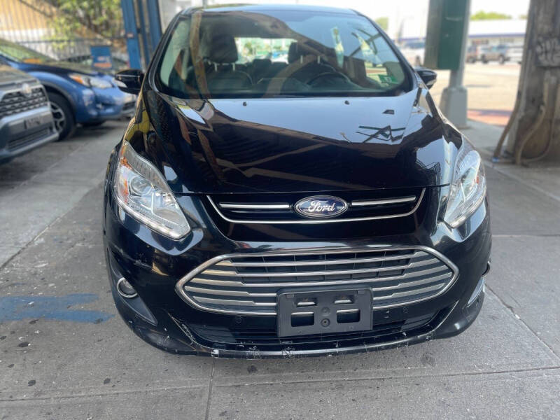 2017 Ford C-MAX Energi Titanium