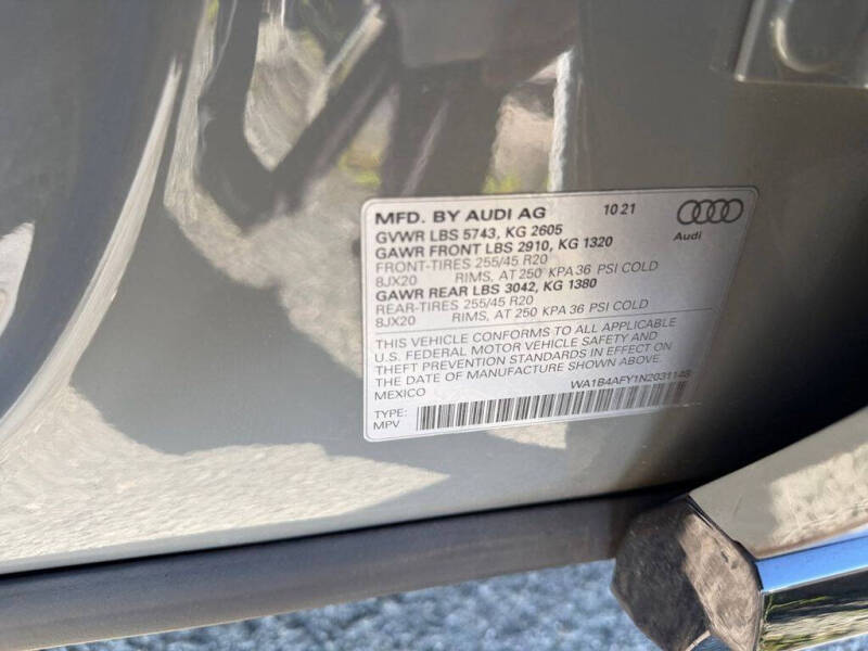 2022 Audi SQ5 3.0T quattro Premium Plus