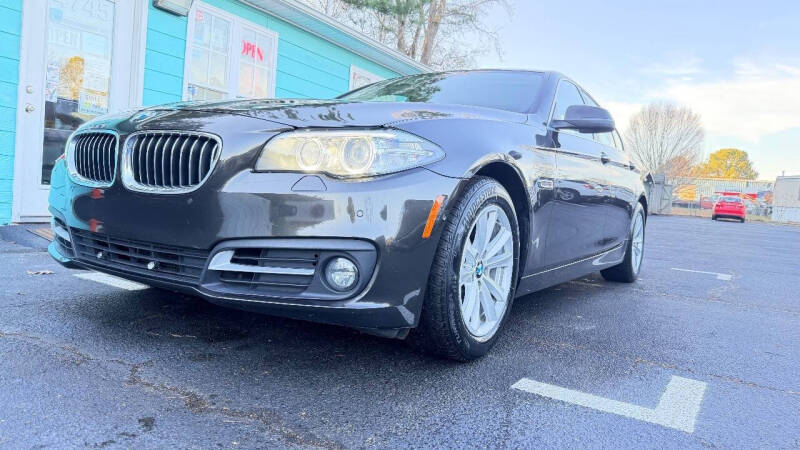 2016 BMW 5 Series 528i