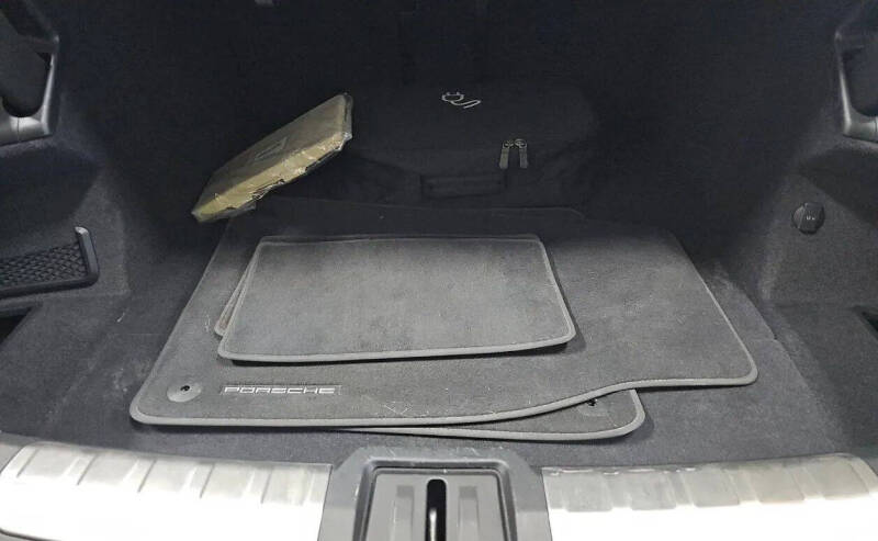 2021 Porsche Taycan 4S