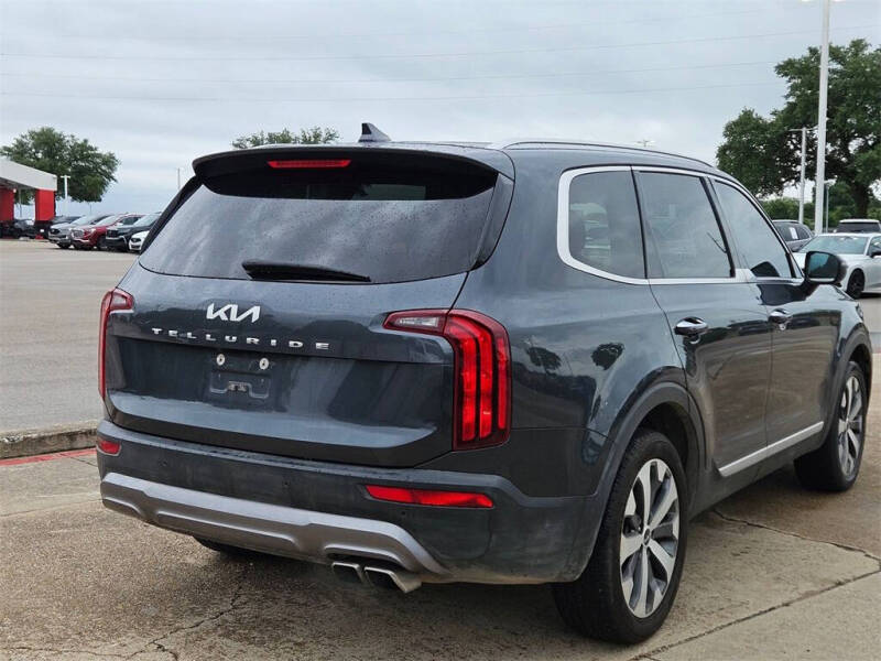 2022 Kia Telluride S