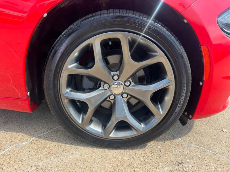 2015 Dodge Charger SXT
