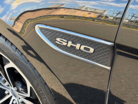 2018 Ford Taurus SHO
