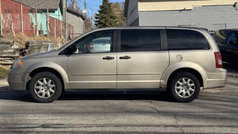 2008 Chrysler Town and Country LX
