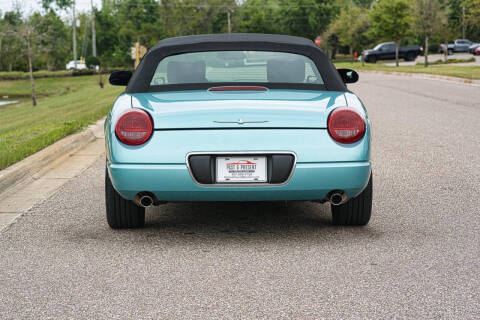 2002 Ford Thunderbird Deluxe