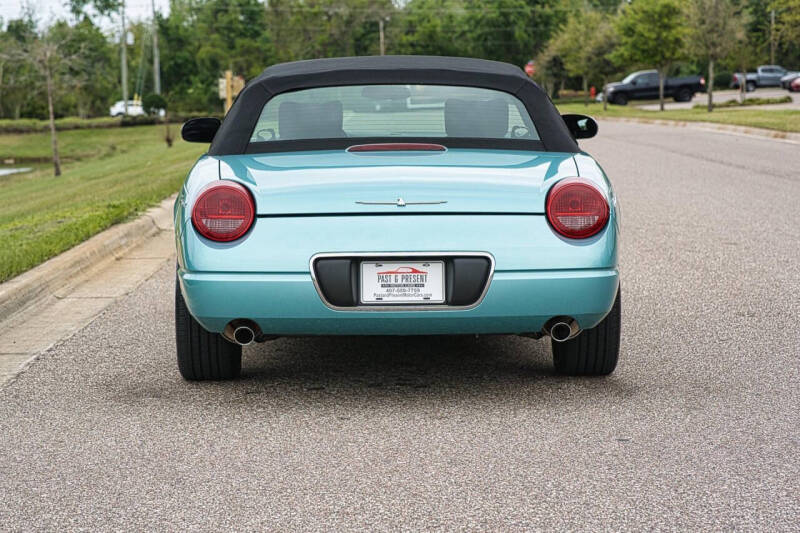 2002 Ford Thunderbird Deluxe