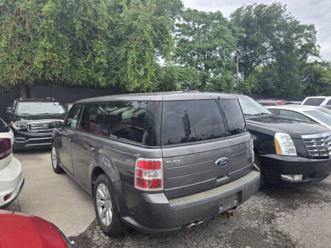 2010 Ford Flex SE