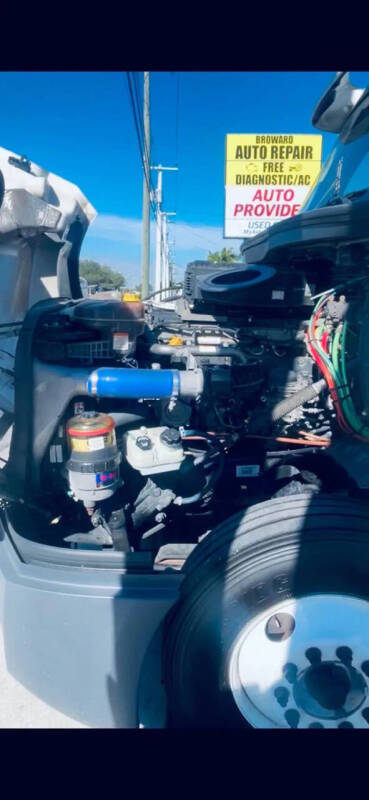 2020 Freightliner Cascadia