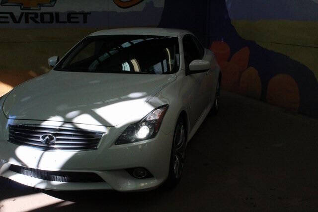 Used 2014 INFINITI Q60 Convertible Premier Edition with VIN JN1CV6FE9EM901861 for sale in Grand Ledge, MI