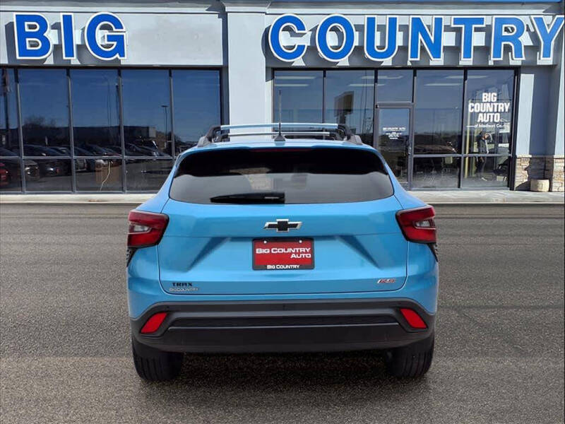 2025 Chevrolet Trax RS