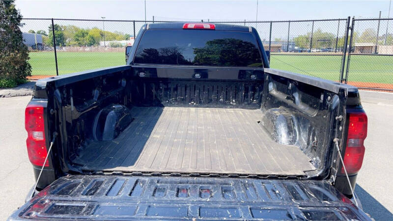 2018 Chevrolet Silverado 1500 Custom