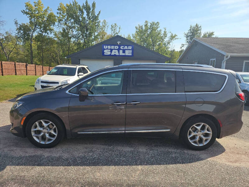 2018 Chrysler Pacifica Touring L Plus