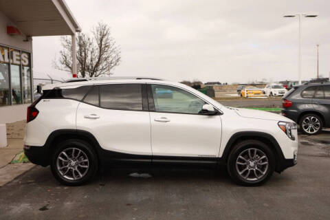 2023 GMC Terrain SLT