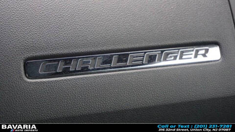 2014 Dodge Challenger R/T Plus