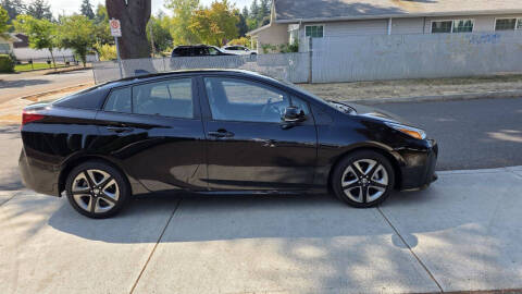 2021 Toyota Prius XLE