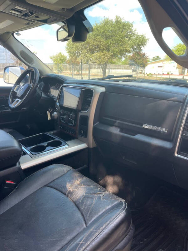 2014 RAM 1500 Laramie